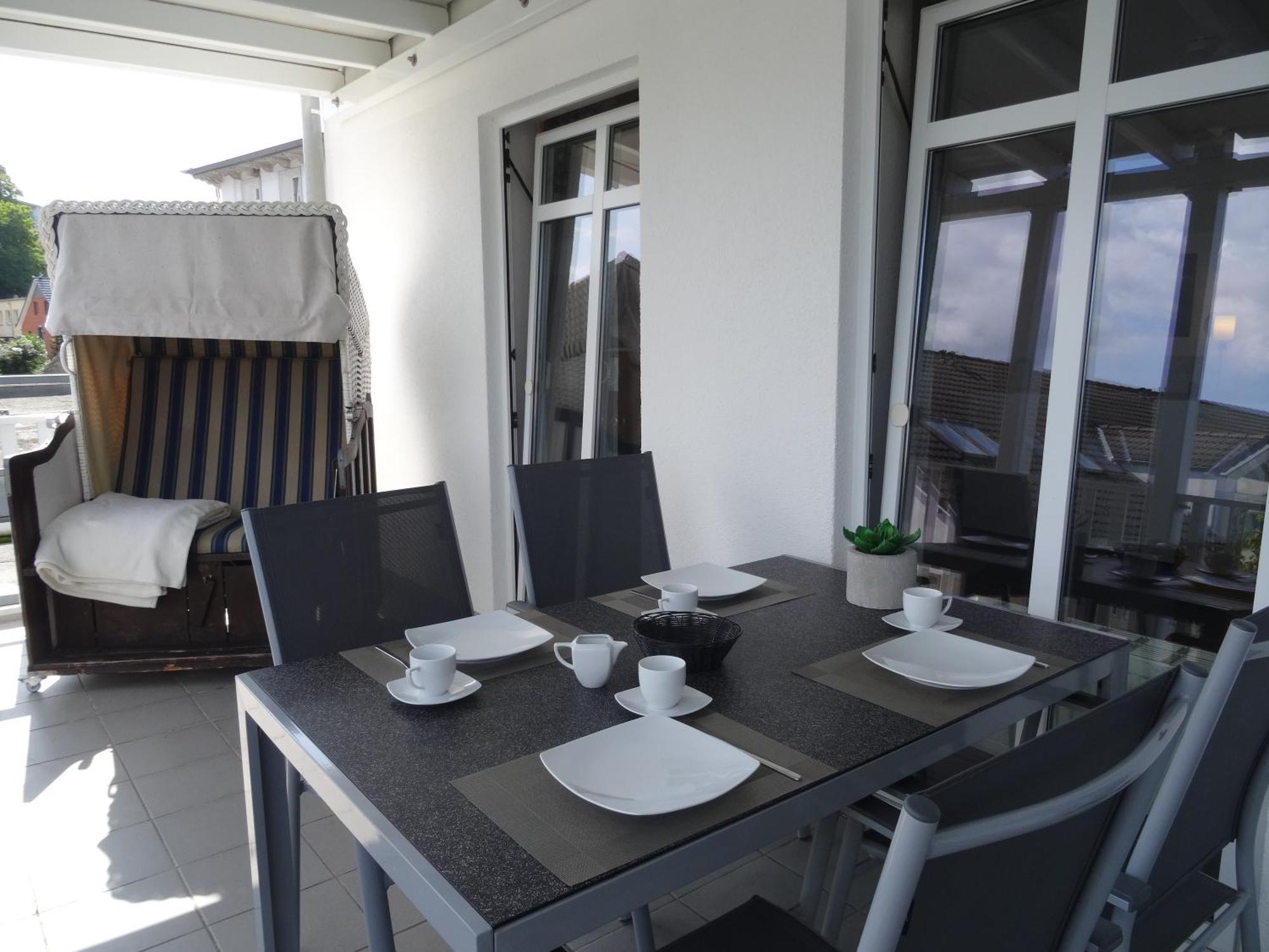 Ostseeurlaub-Goehren Ferienwohnung Sanddollar Im Haus Strandeck Экстерьер фото